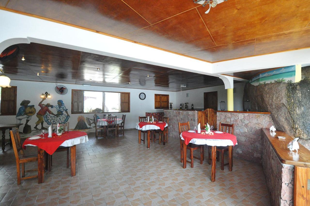 Acquario 2* Anse Volbert Village (Praslin)